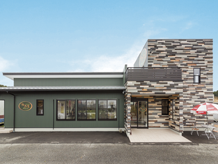 ナポリダイニング外観